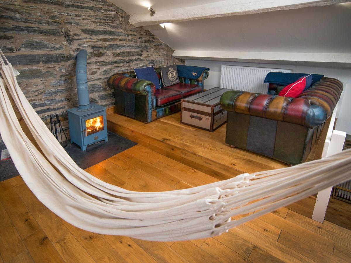 The Captain'S Penthouse Porthmadog Exteriör bild